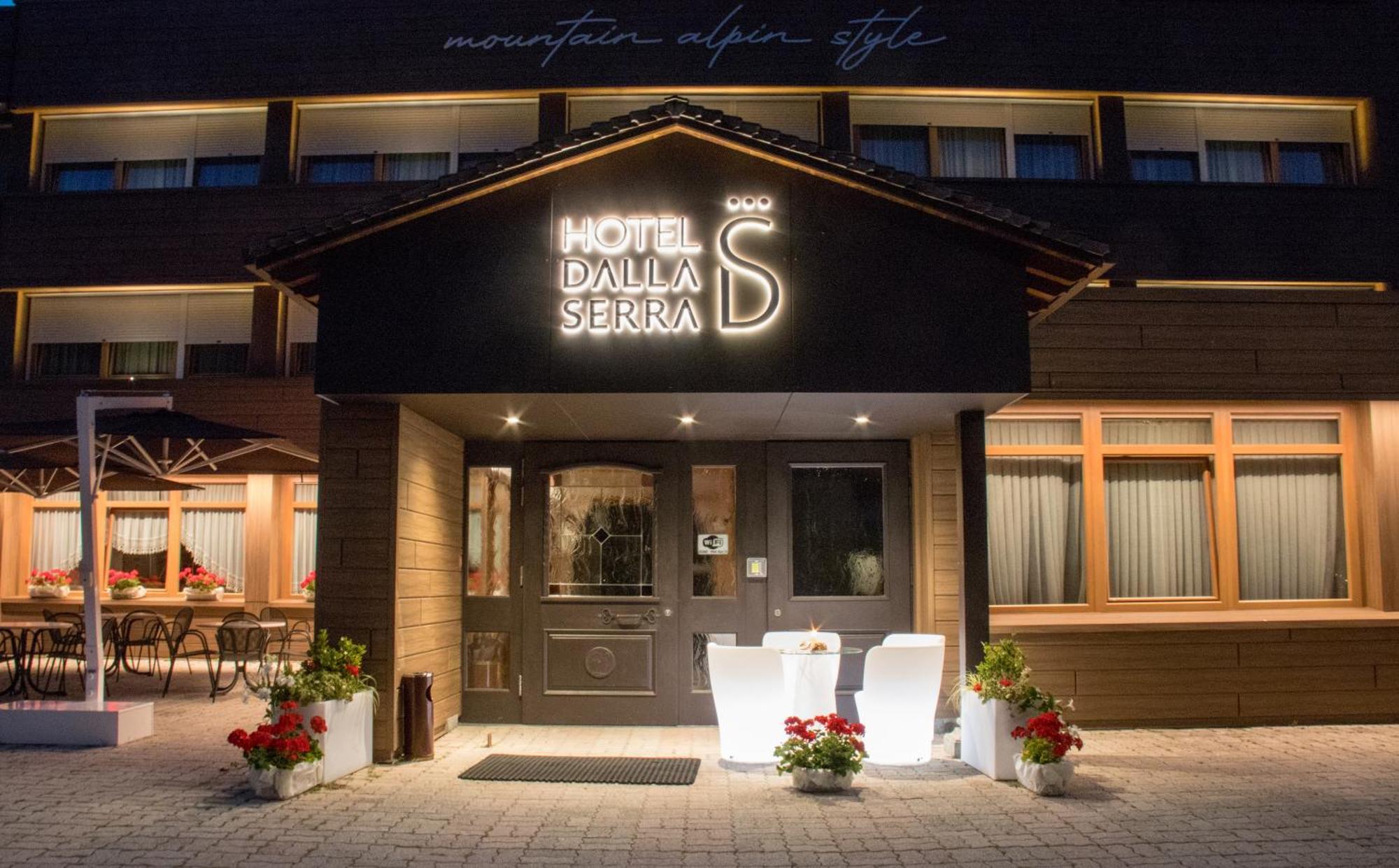 Hotel Dalla Serra Mezzana  Esterno foto