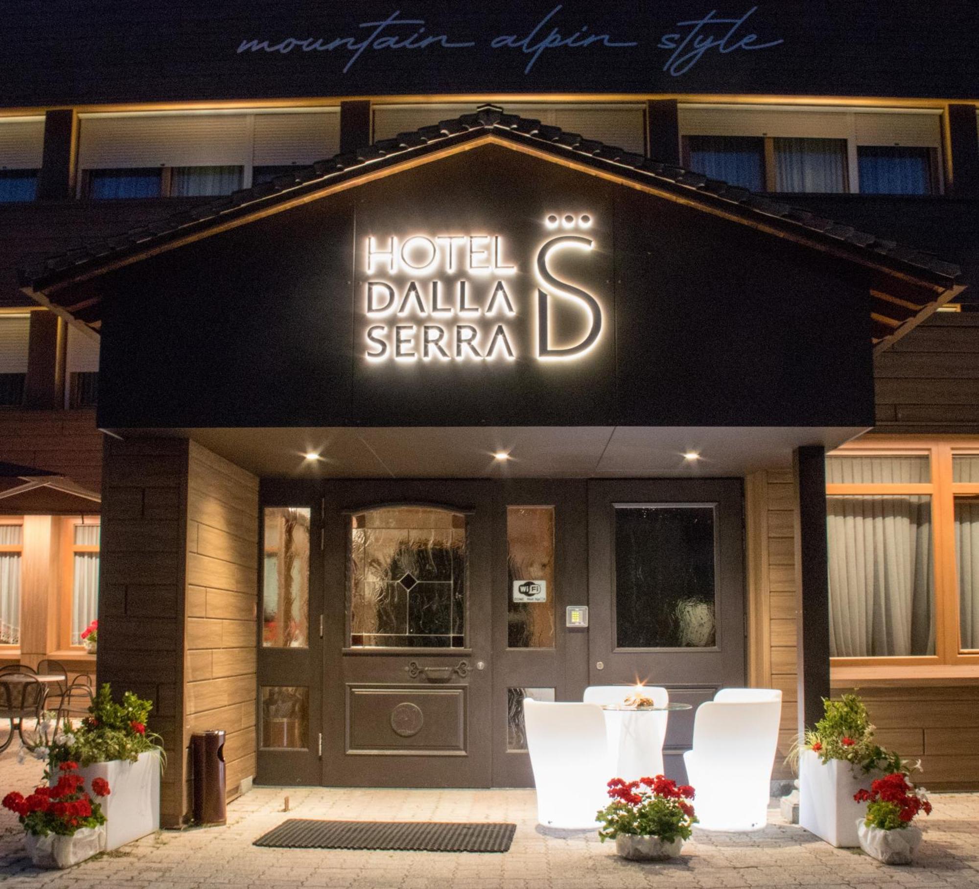 Hotel Dalla Serra Mezzana  Esterno foto