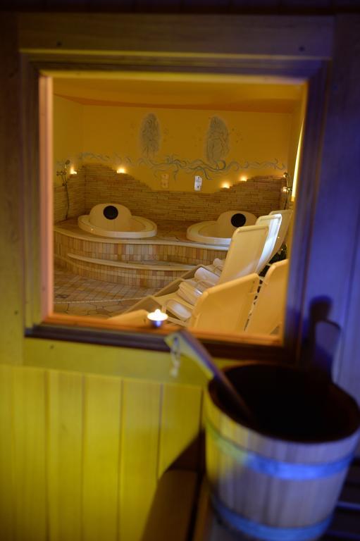 Hotel Dalla Serra Mezzana  Esterno foto