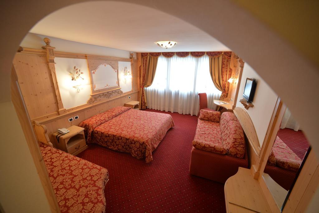 Hotel Dalla Serra Mezzana  Camera foto