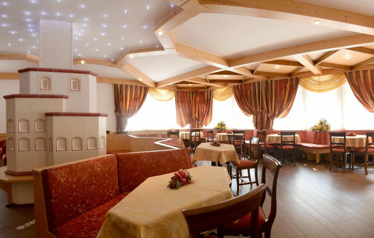 Hotel Dalla Serra Mezzana  Esterno foto